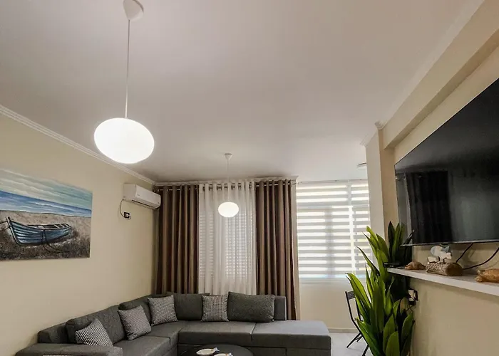 Myrtaj Apartamento *